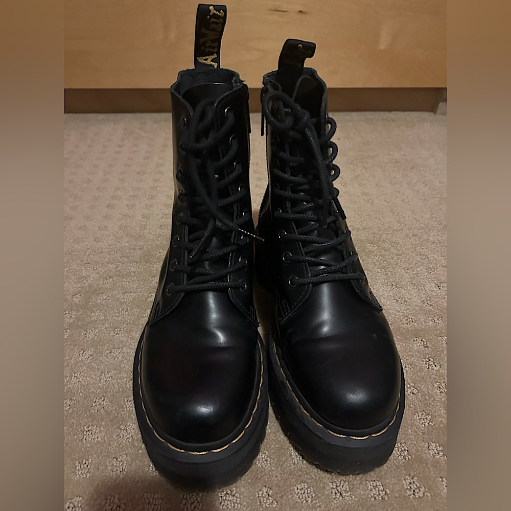 Doc marten Jadon platforms